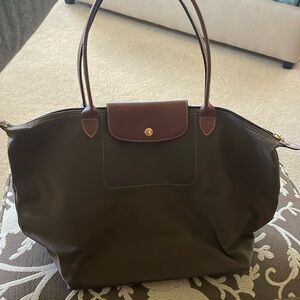 Like New Longchamp L Tote